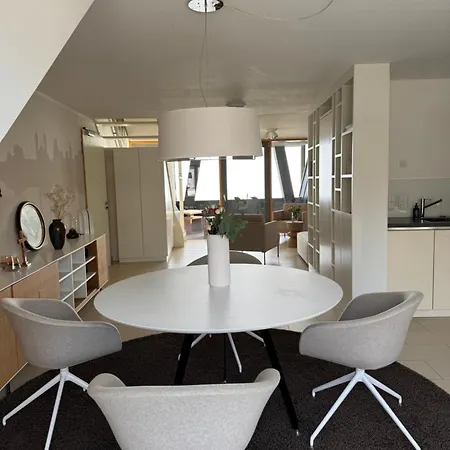 Penthouse Am Aparthotel Friedrichshafen